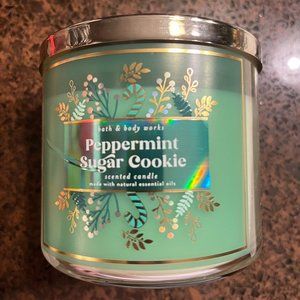 Bath and Body Works candle- Peppermint Sugar Cookie